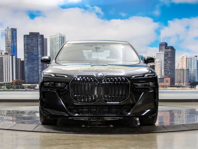 New 2026 BMW 760i xDrive AWD/4WD image 3