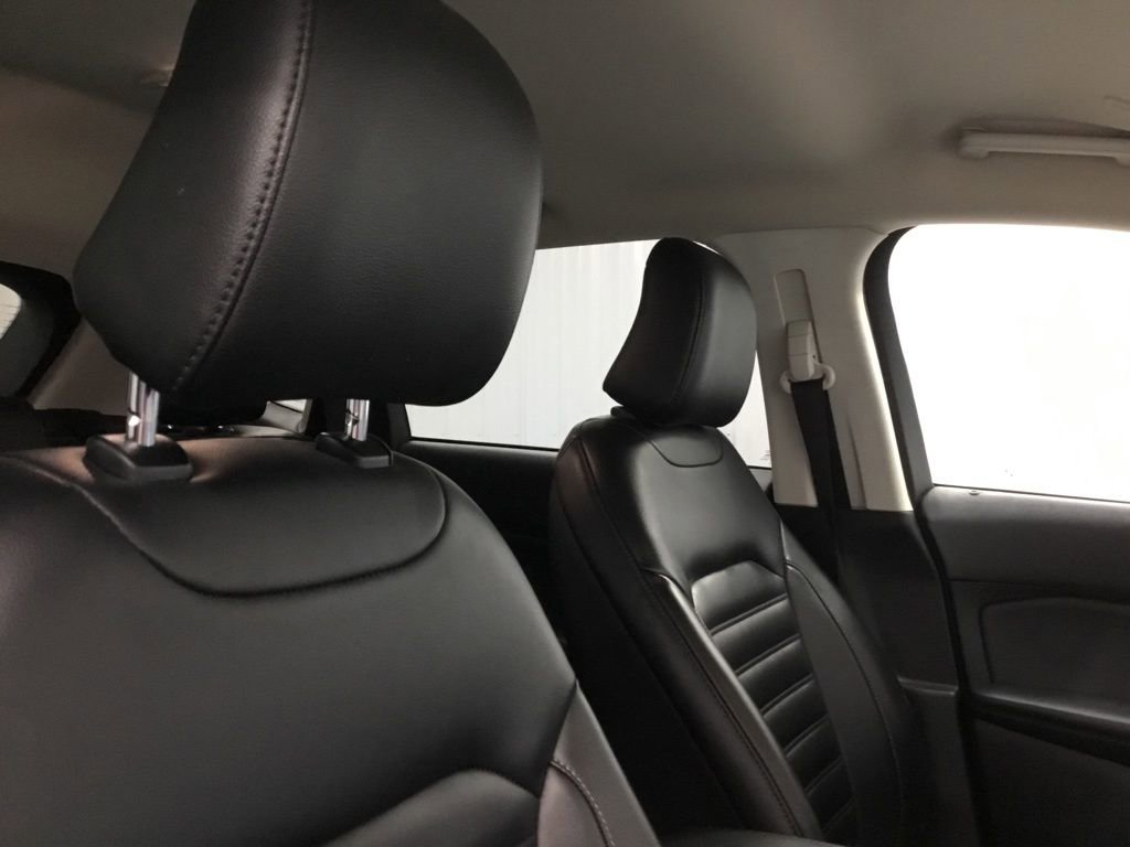 Used 2023 Ford Edge SEL image 25