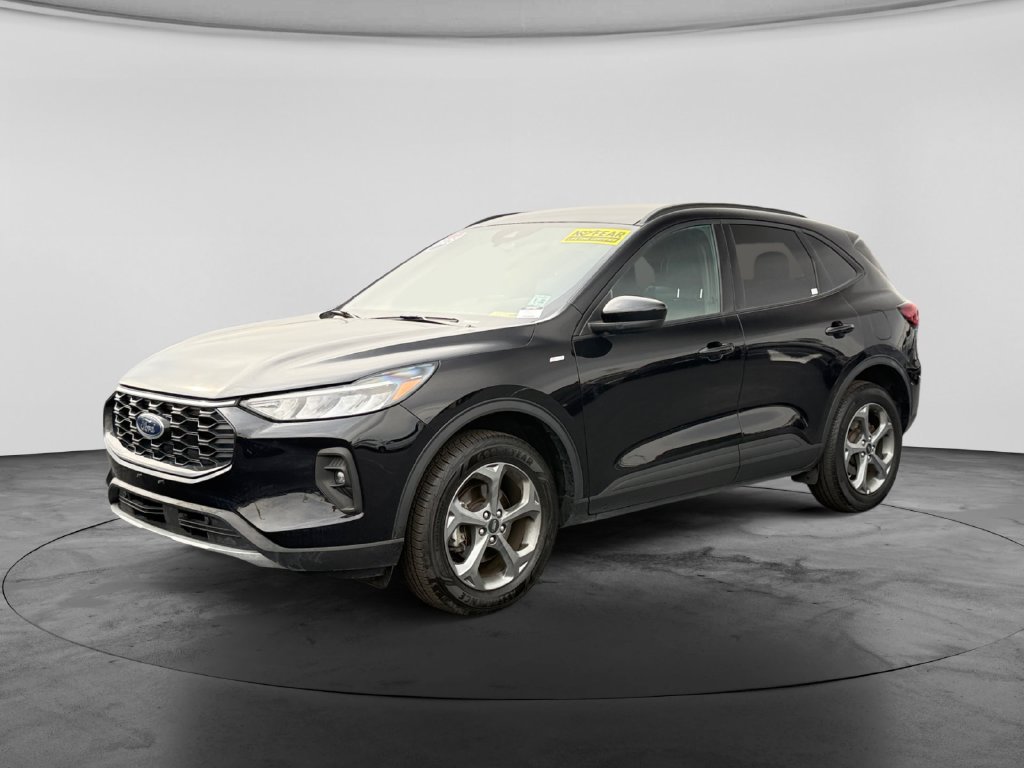 Used 2025 Ford Escape ST-Line Select AWD/4WD image 4