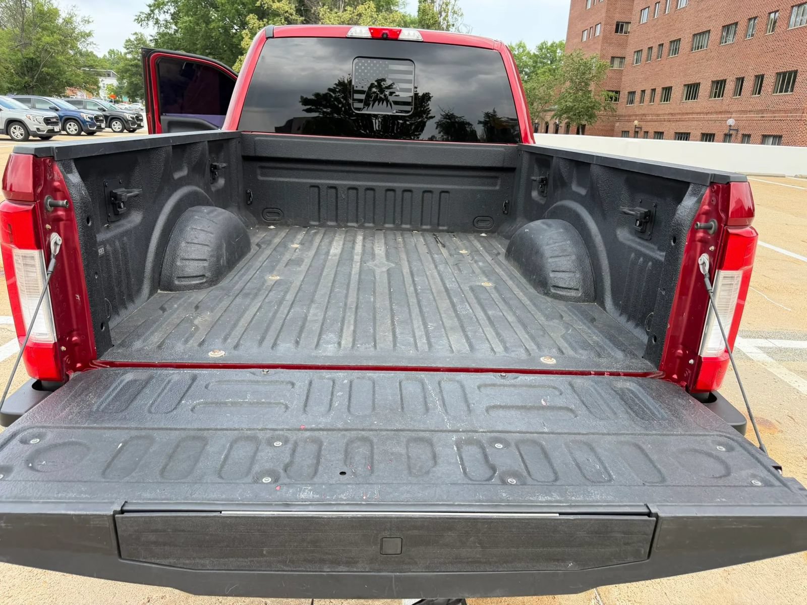 Used 2019 Ford F250 Lariat w/ Chrome Package AWD/4WD image 31