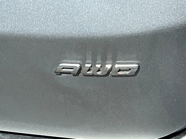 Used 2024 Ford Edge Titanium AWD/4WD image 10