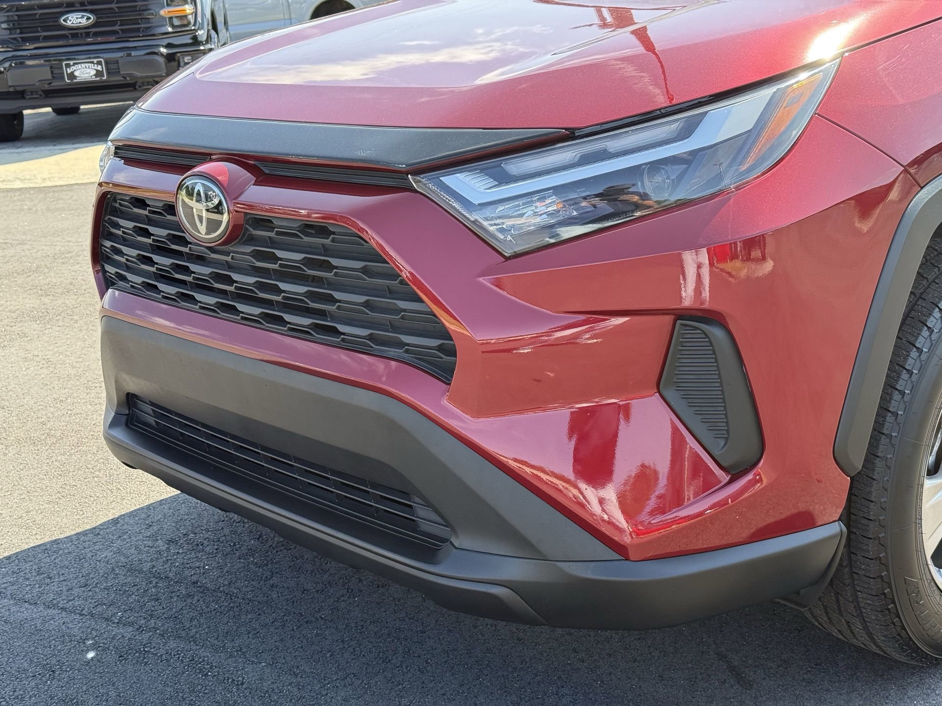 Used 2022 Toyota RAV4 XLE image 34