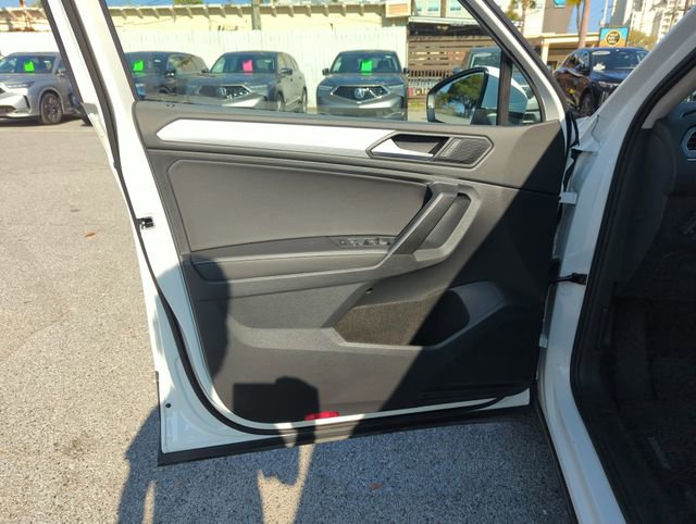 Used 2023 Volkswagen Tiguan S FWD image 17