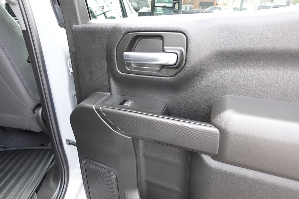 Used 2024 GMC Sierra 1500 Pro w/ Graphite Edition AWD/4WD image 27