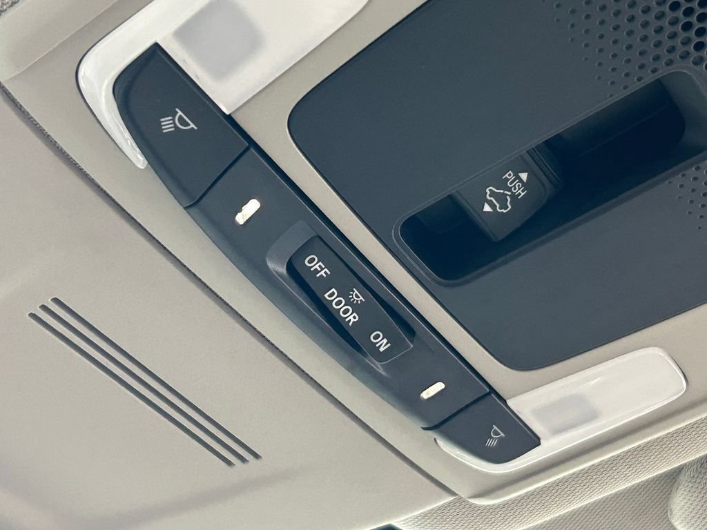 Used 2024 Honda CR-V EX image 40