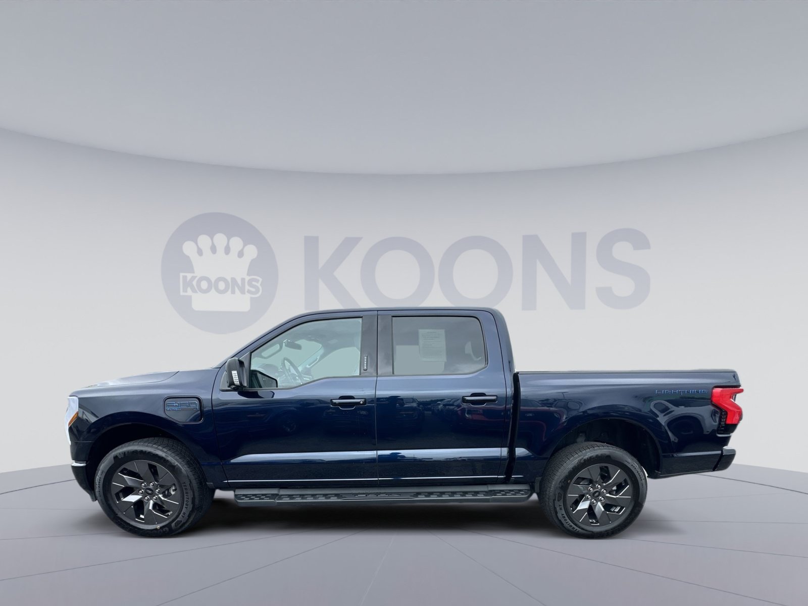 Used 2024 Ford F150 Lightning Flash AWD/4WD image 13