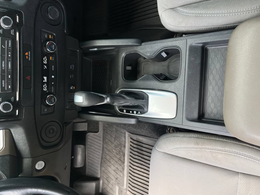 Used 2022 Nissan Frontier SV w/ Technology Package RWD image 27
