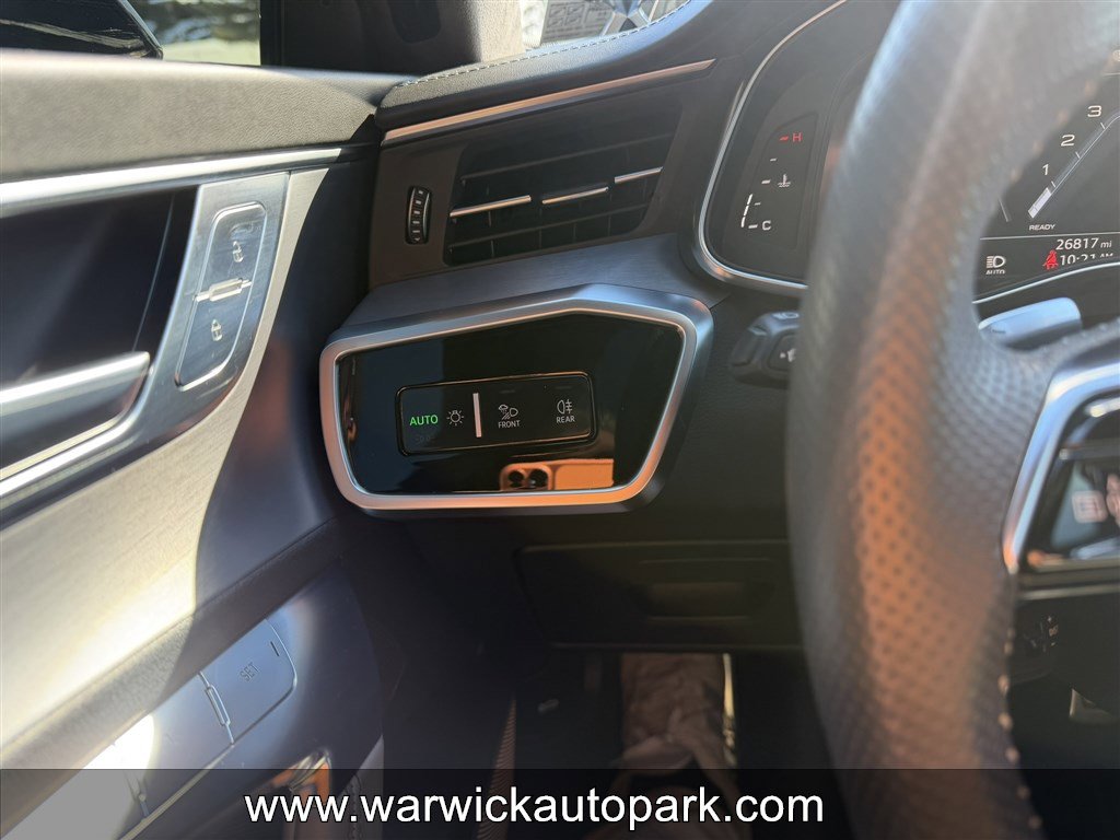 Used 2020 Audi S7 Prestige w/ Prestige Package image 18