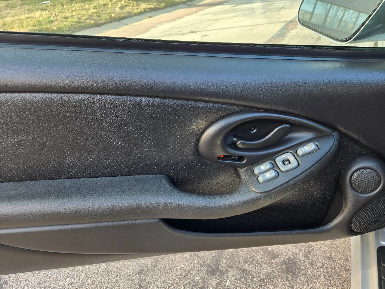 Used 2000 Pontiac Firebird Formula image 30