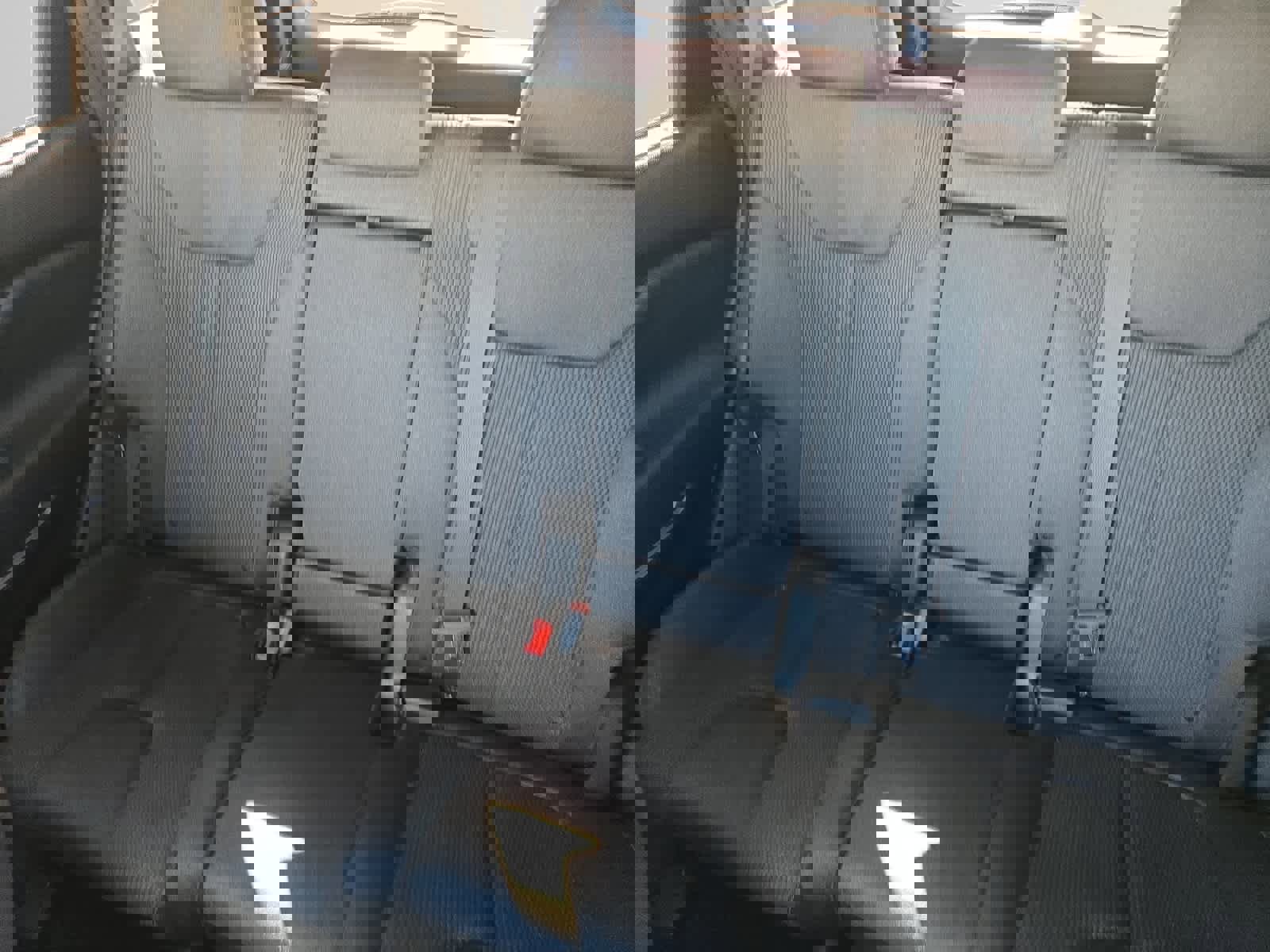 Used 2020 Hyundai Santa Fe SEL w/ Convenience Package image 13