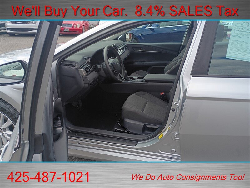 Used 2026 Toyota Camry LE FWD image 10