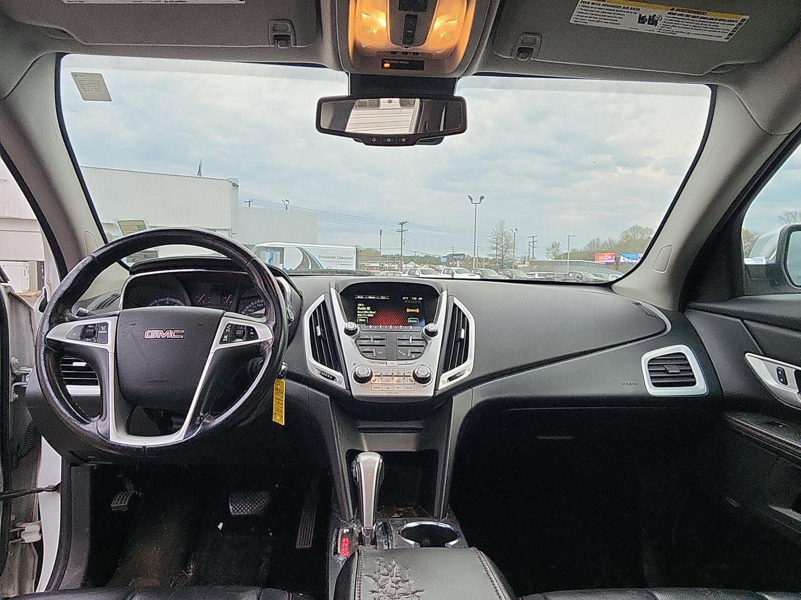 Used 2015 GMC Terrain SLT w/ Chrome Edition image 17