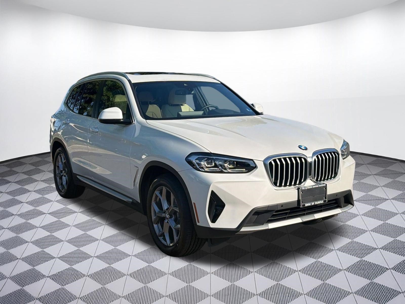 Used 2023 BMW X3 xDrive30i w/ Premium Package AWD/4WD image 7