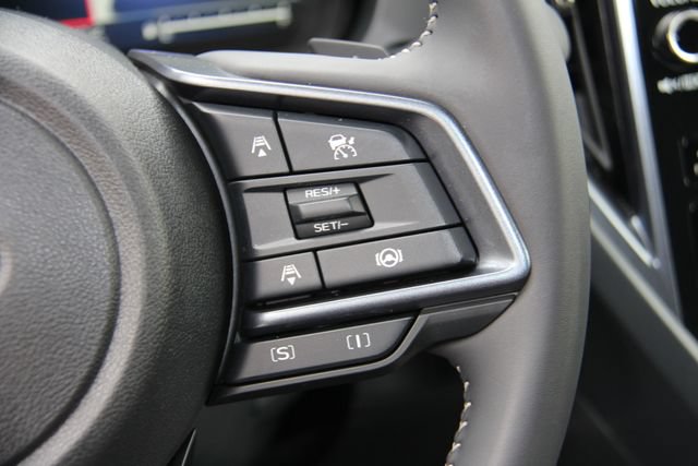 Used 2025 Subaru Forester Limited AWD/4WD image 23