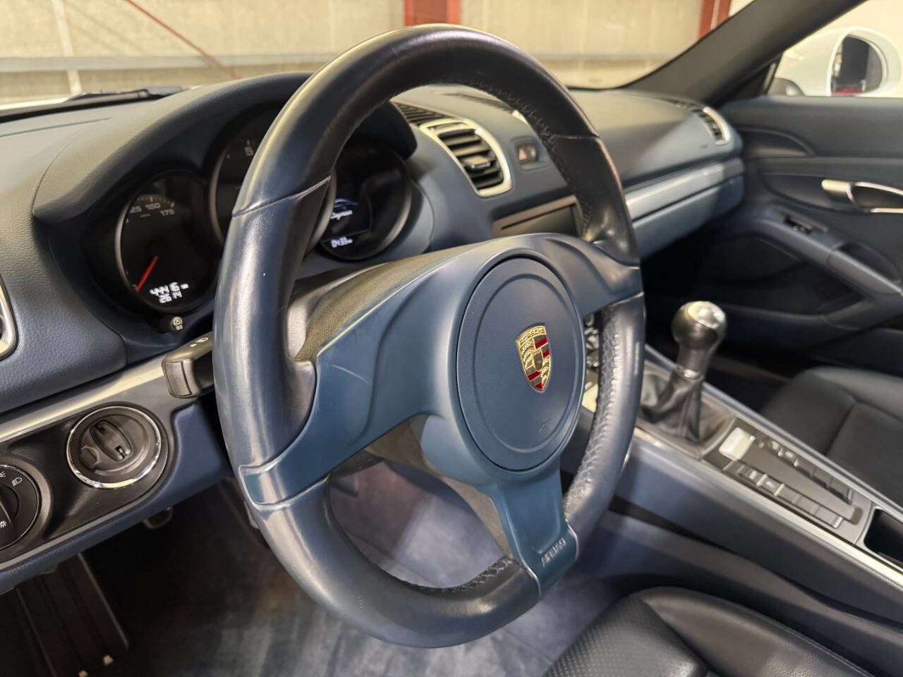 Used 2014 Porsche Cayman image 22