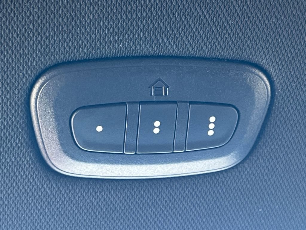 New 2026 Jeep Grand Wagoneer Summit w/ Rear Seat Video Group I image 18