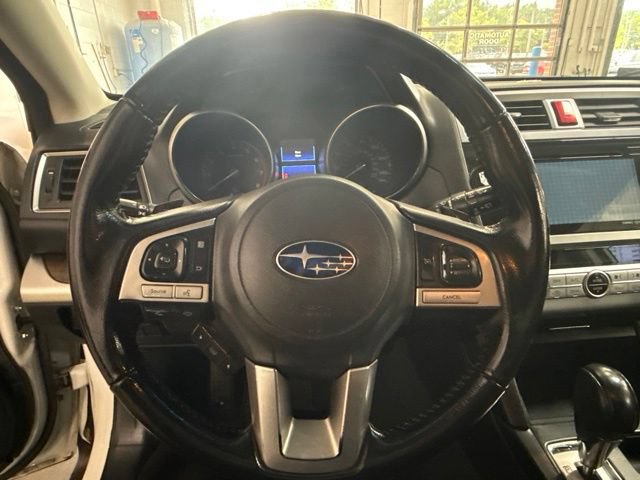 Used 2016 Subaru Outback 2.5i Limited AWD/4WD image 12