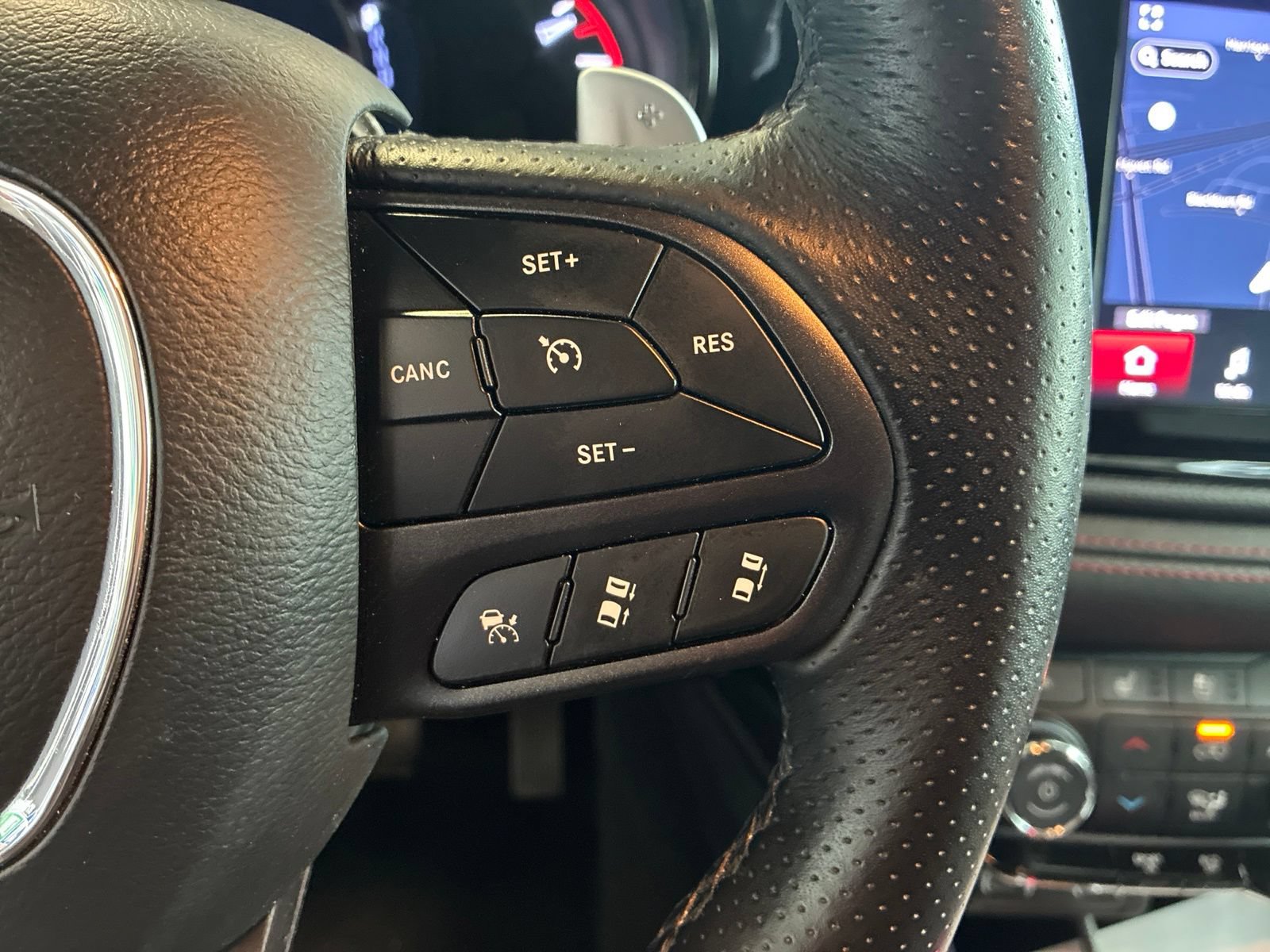 Used 2024 Dodge Durango R/T AWD/4WD image 23