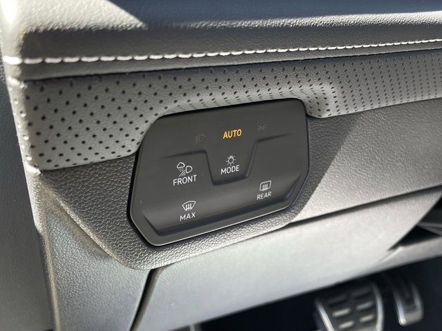 New 2025 Volkswagen Atlas Cross Sport SEL Premium R-Line image 10