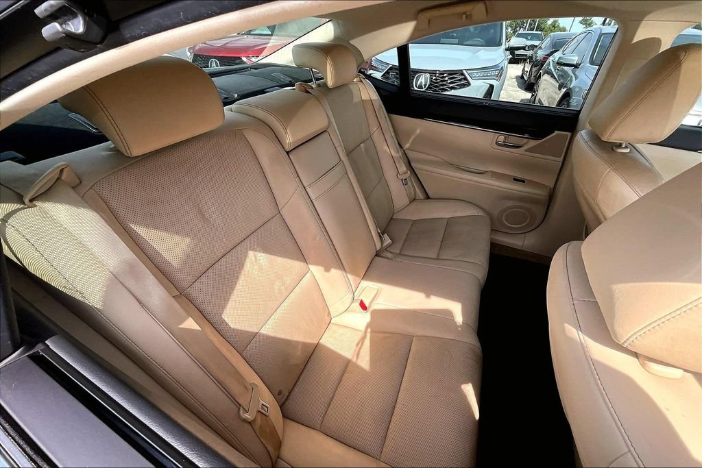 Used 2014 Lexus ES 350 FWD image 36