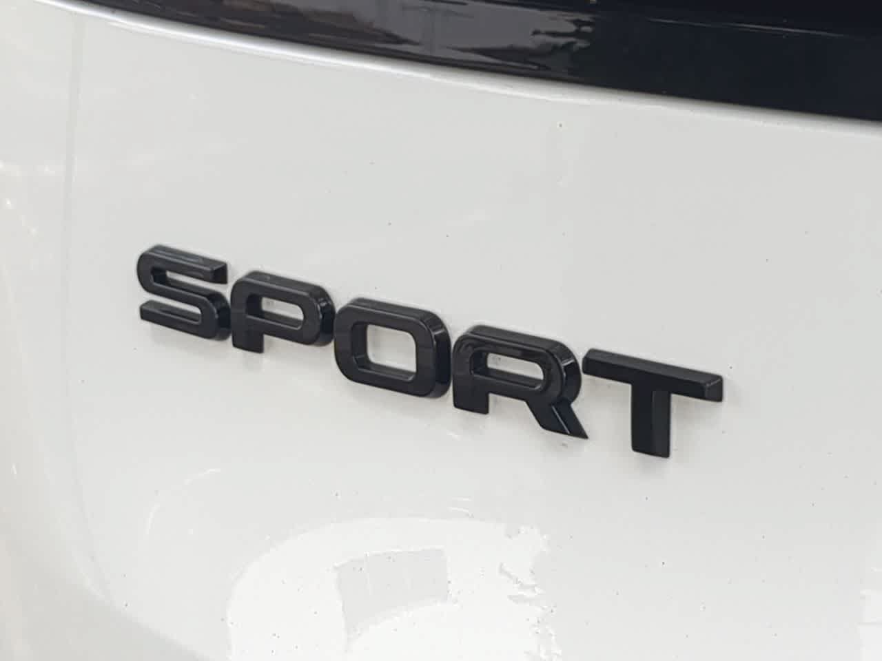 Certified 2025 Land Rover Range Rover Sport Dynamic SE AWD/4WD image 13
