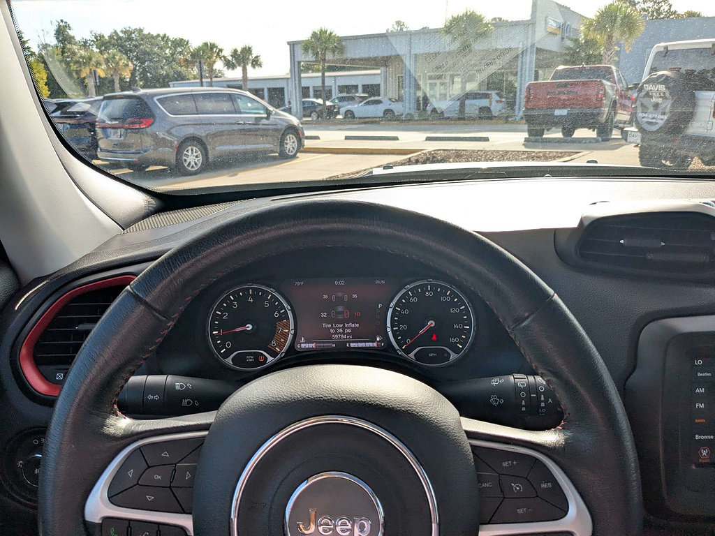 Used 2020 Jeep Renegade Trailhawk w/ Premium Leather Group AWD/4WD image 29