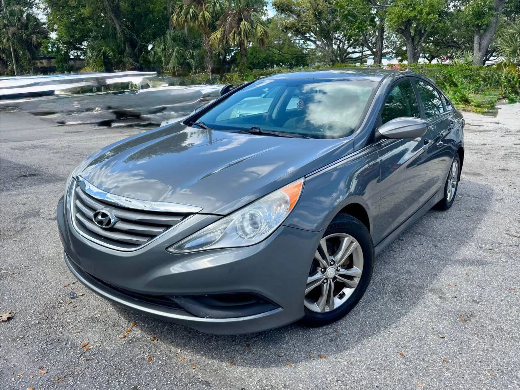 Used 2014 Hyundai Sonata GLS FWD image 2