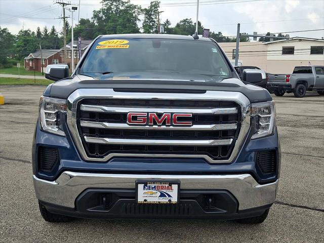 Used 2019 GMC Sierra 1500 SLE w/ SLE Value Package AWD/4WD image 3