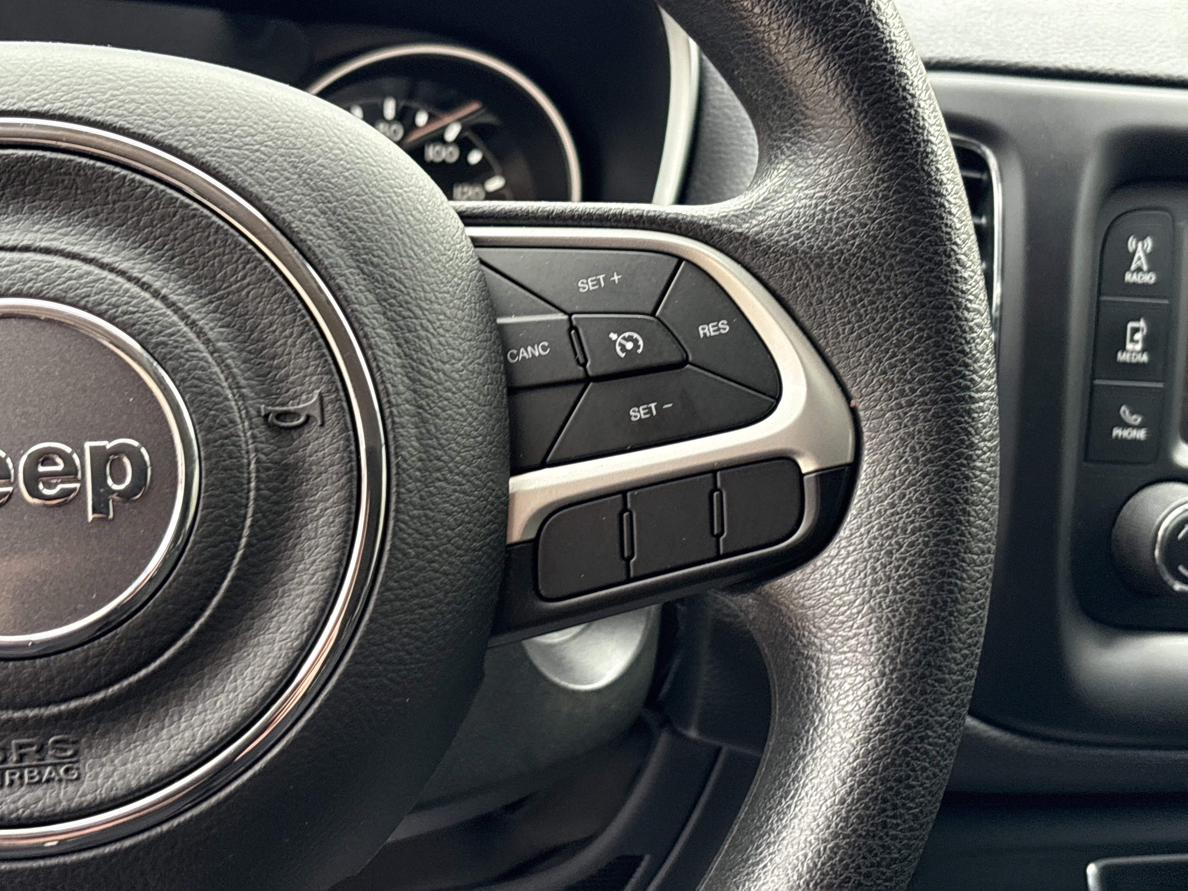 Used 2018 Jeep Compass Sport image 20