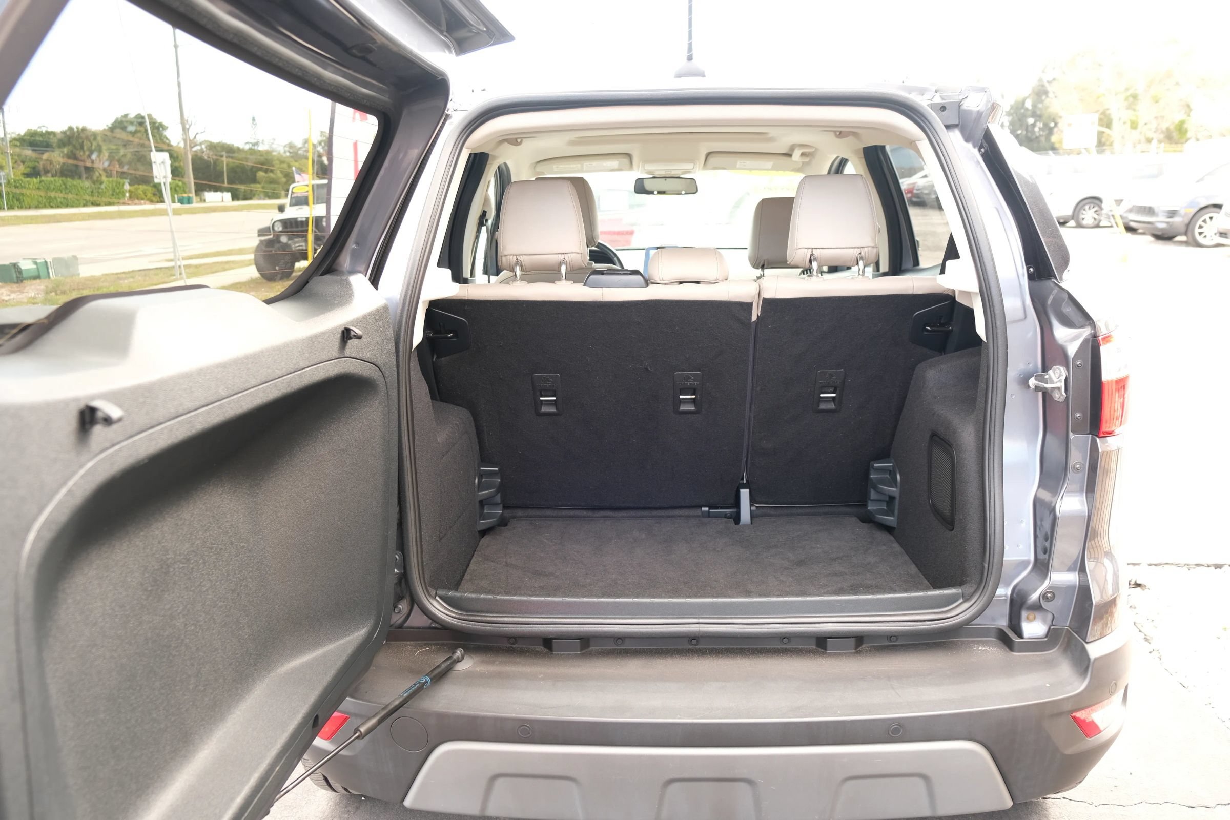 Used 2021 Ford EcoSport Titanium AWD/4WD image 21