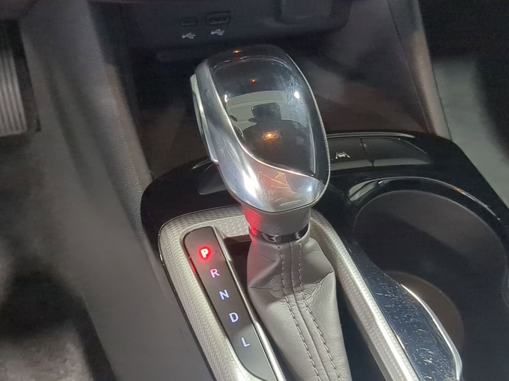 Used 2024 Buick Envista Avenir image 28