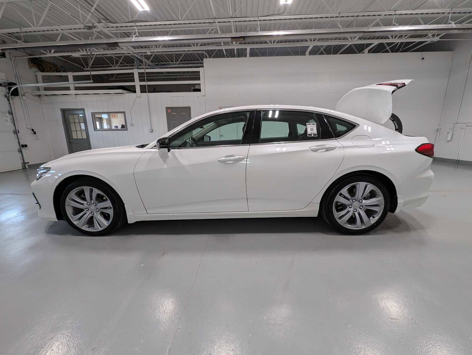 Used 2021 Acura TLX SH-AWD w/ Technology Package image 12