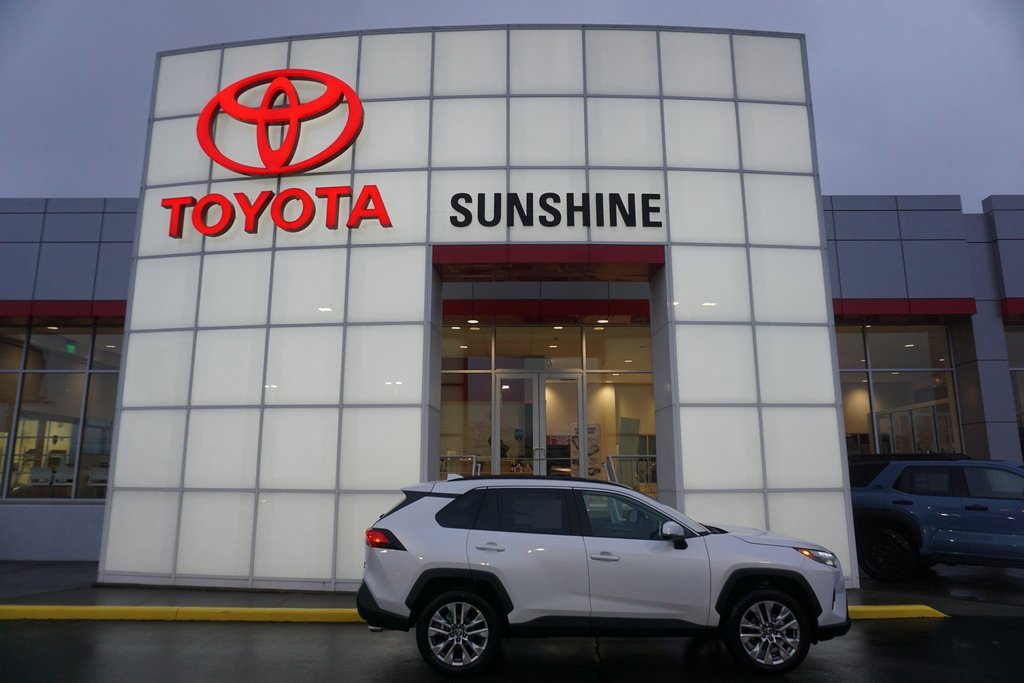 New 2025 Toyota RAV4 XLE Premium image 1