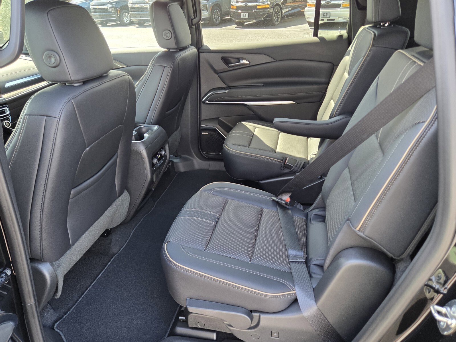 New 2026 Chevrolet Traverse High Country image 6