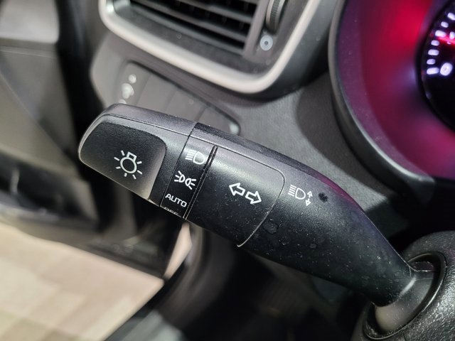 Used 2019 Kia Sorento L image 35