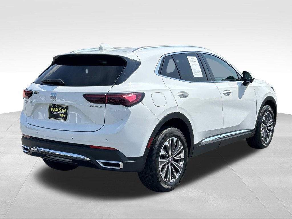 Used 2024 Buick Envision Preferred AWD/4WD image 3