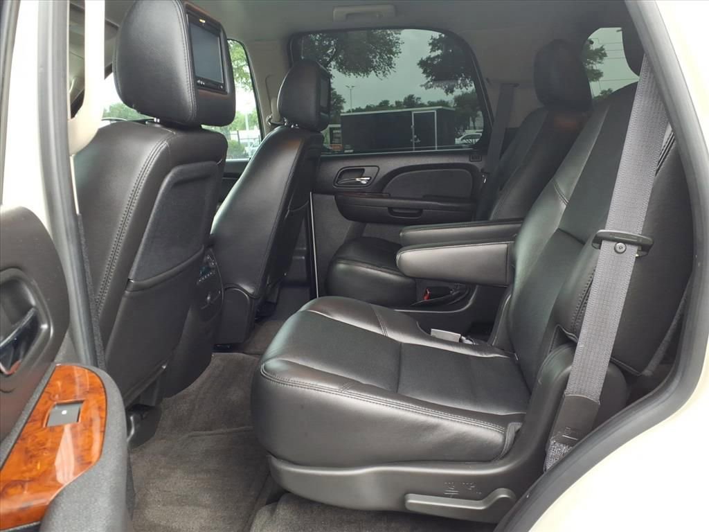 Used 2011 Chevrolet Tahoe LTZ image 17