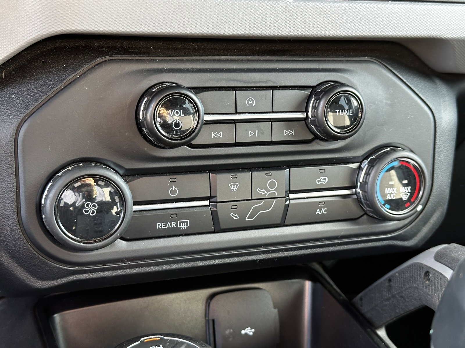 Used 2021 Ford Bronco Big Bend image 30