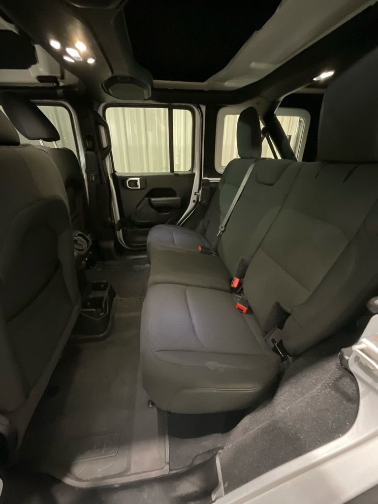 Used 2023 Jeep Wrangler Sport image 11
