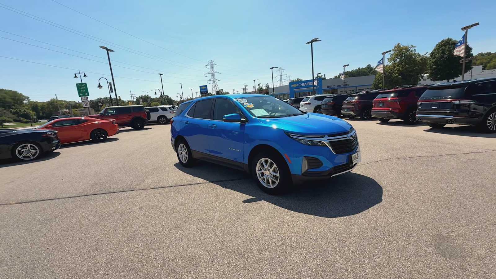 Certified 2024 Chevrolet Equinox LT AWD/4WD image 2