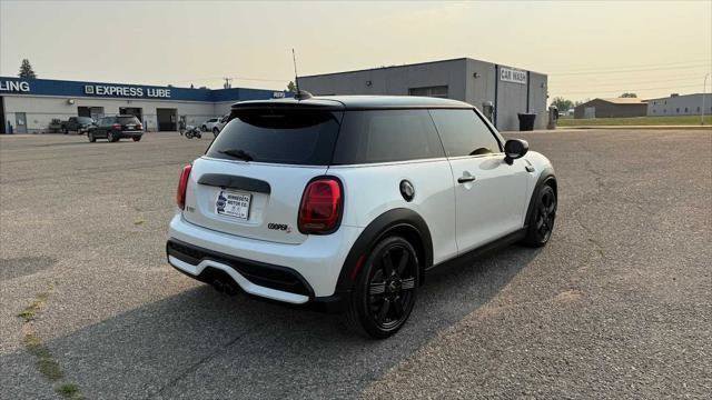 Used 2024 MINI Cooper S FWD image 4