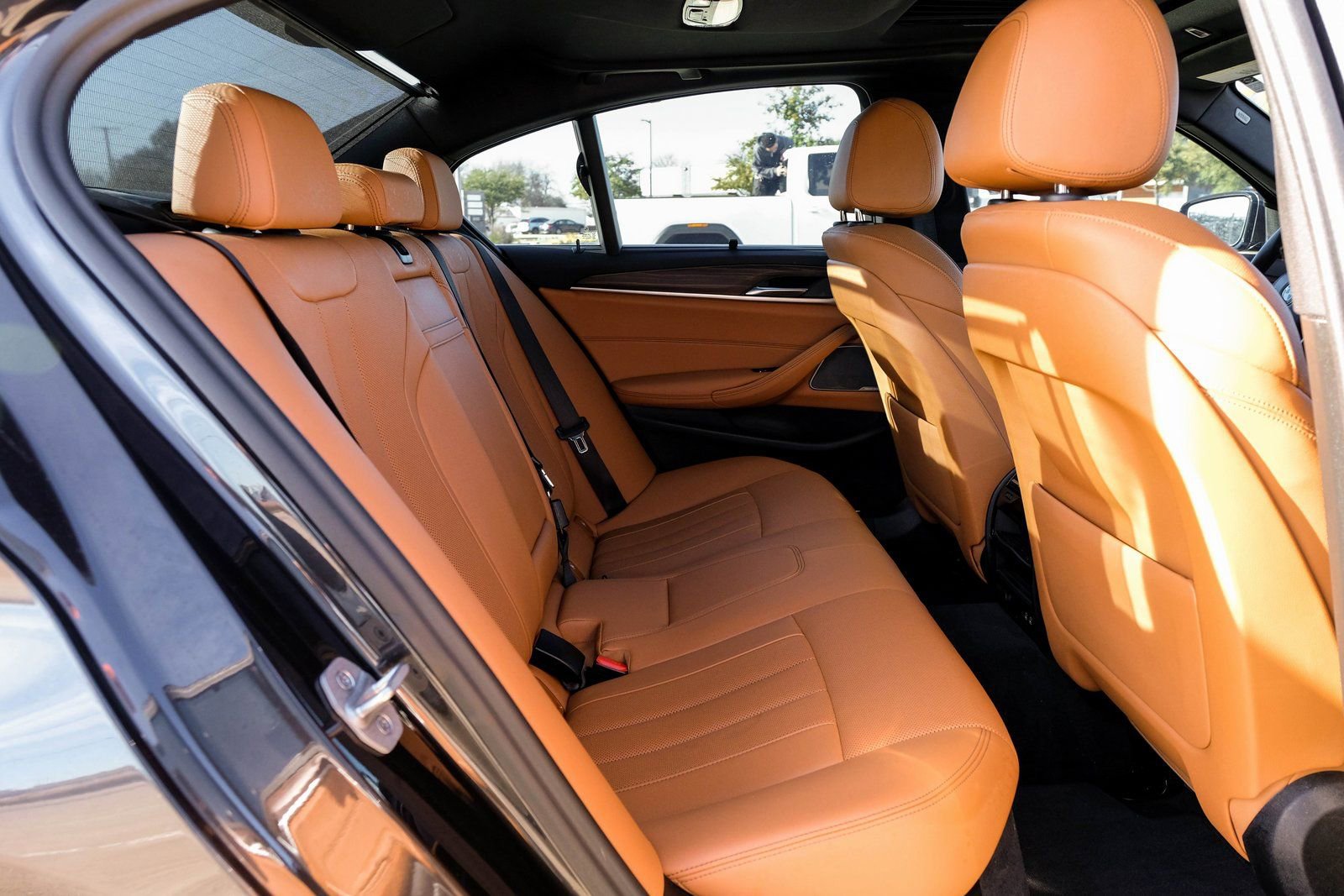 Used 2023 BMW 530i xDrive w/ Executive Package image 46