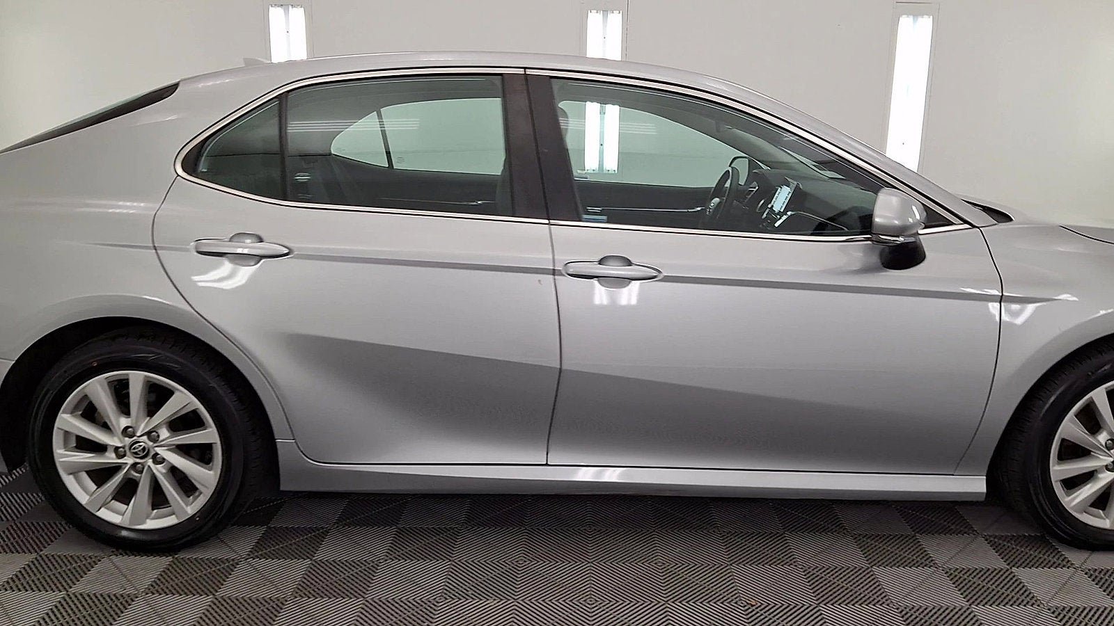 Certified 2023 Toyota Camry LE FWD image 5