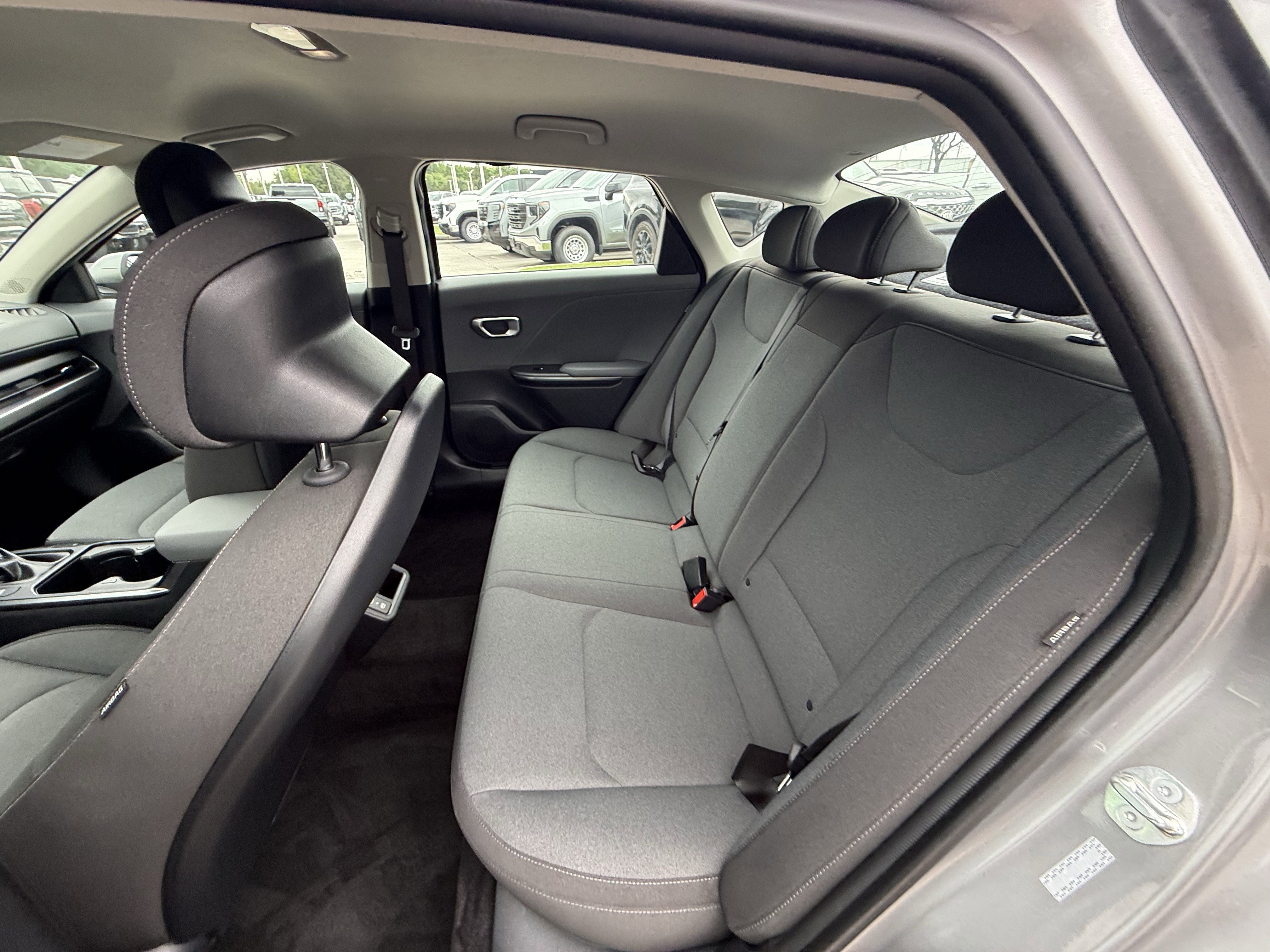 Used 2025 Kia K4 FWD image 12