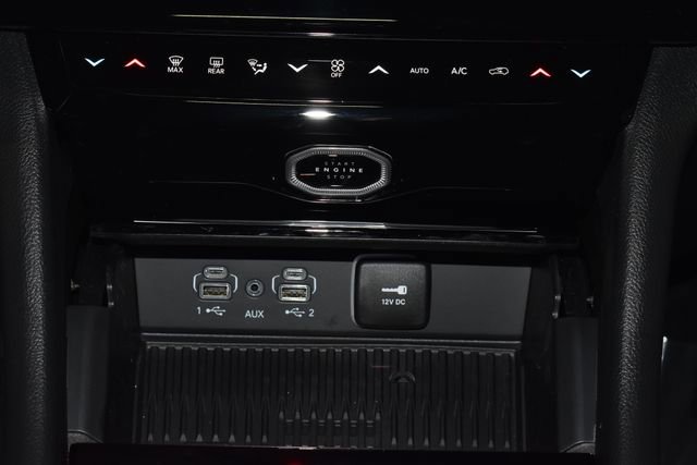 New 2026 Jeep Grand Cherokee L 4WD image 17