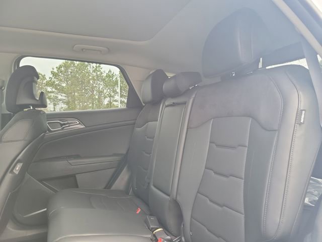 New 2026 Kia Sportage SX FWD image 9