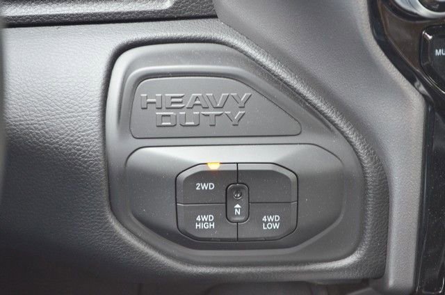 New 2026 RAM 3500 Big Horn AWD/4WD image 26