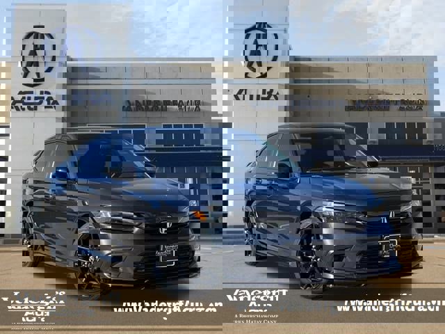 Used 2023 Honda Civic Sport image 1