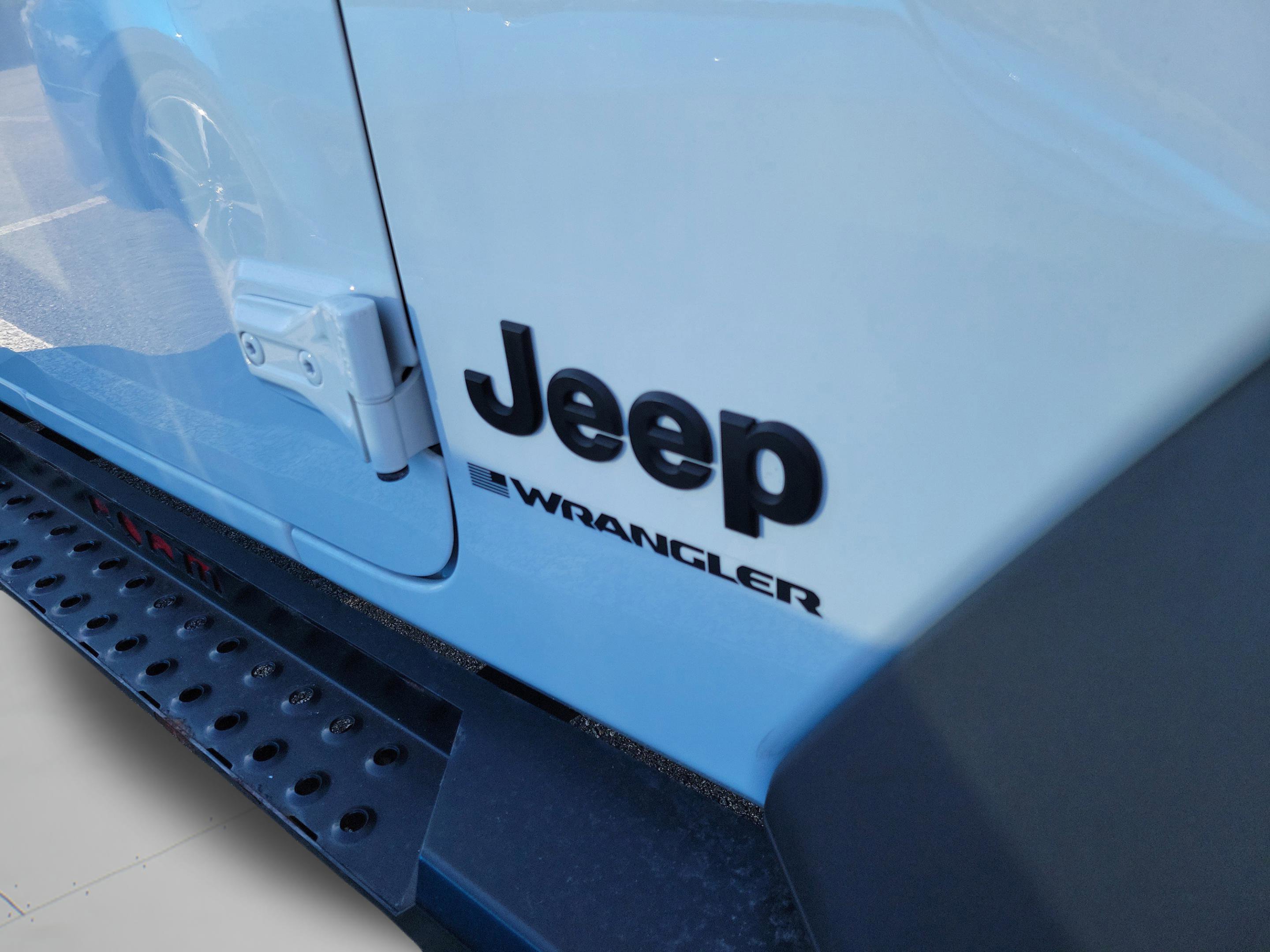 Used 2023 Jeep Wrangler Unlimited Sport AWD/4WD image 15