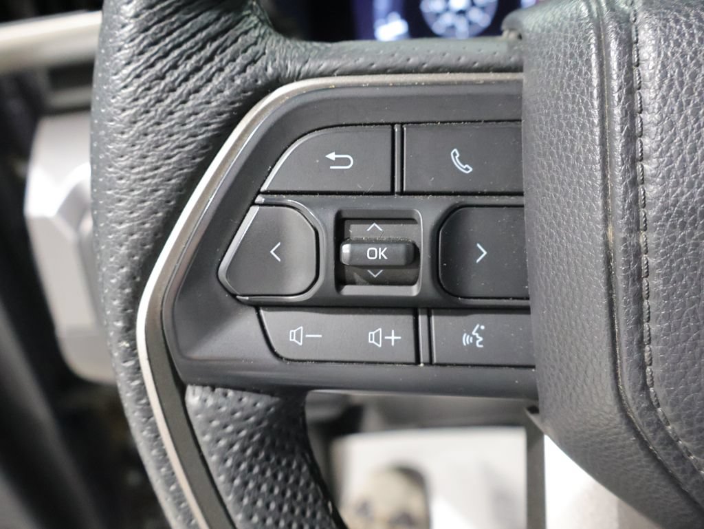 Used 2025 Toyota Tacoma TRD Off-Road w/ TRD Off Road Upgrade Package AWD/4WD image 34